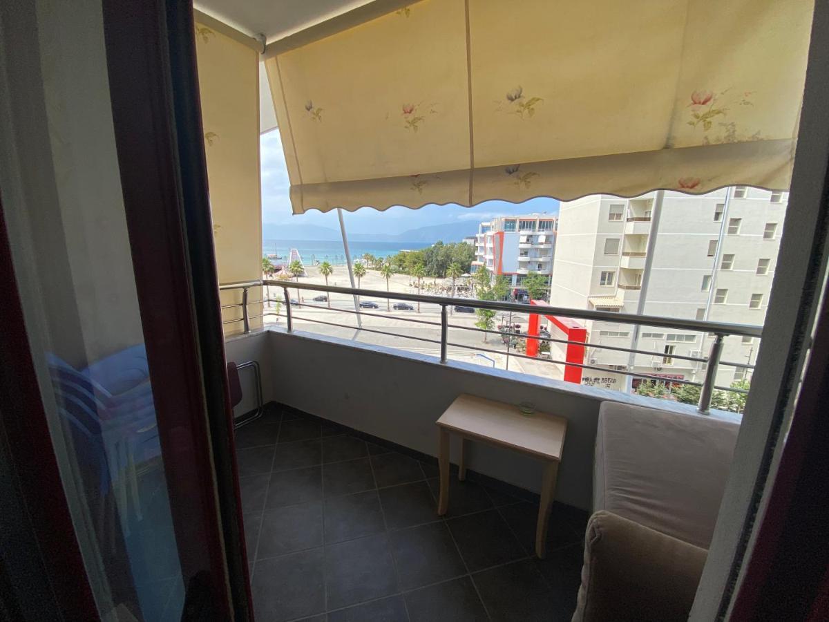 Seaview Apartment Vlorë エクステリア 写真